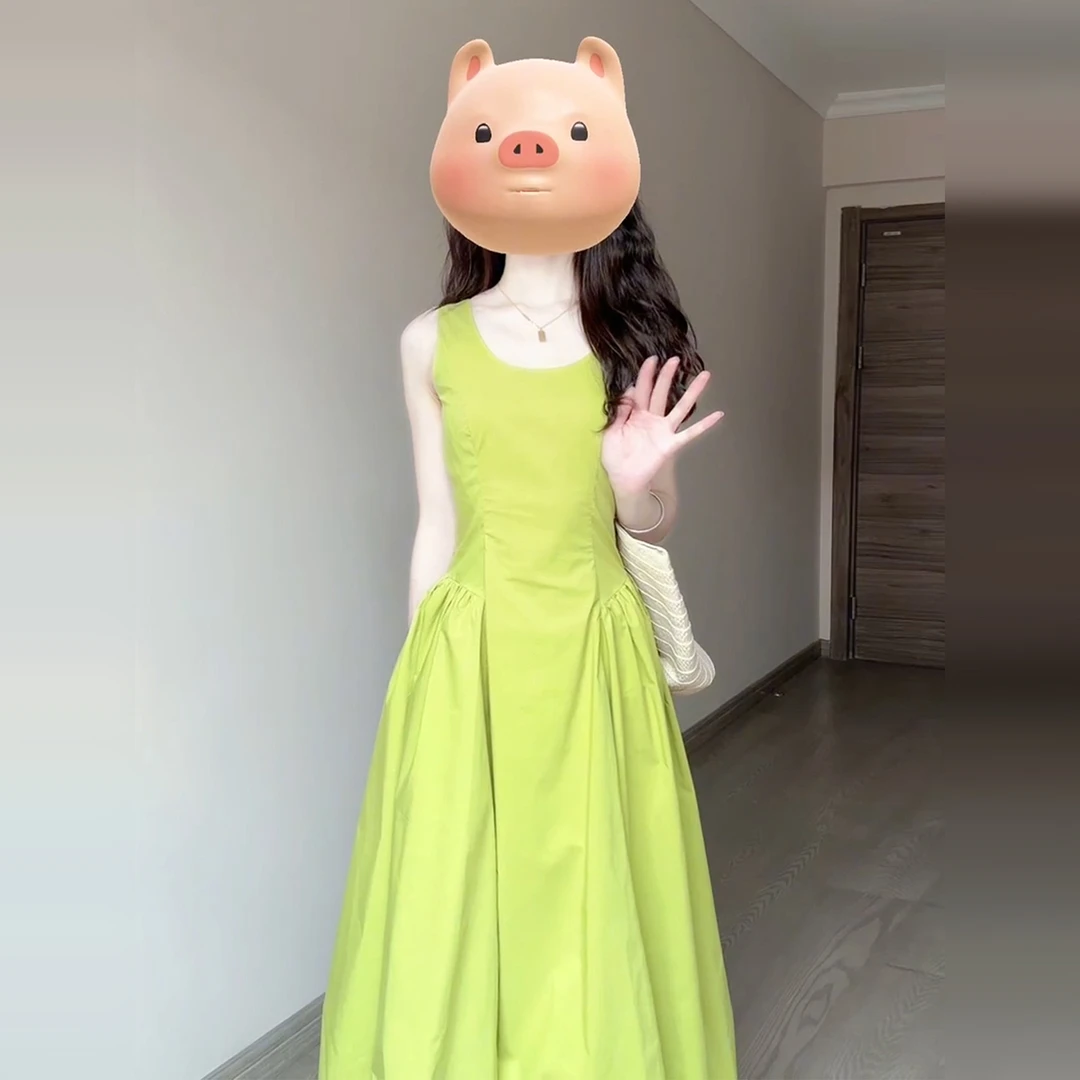 5370夏天巨好看多巴胺穿搭绿色无袖连衣裙子女2025新款高级感长裙