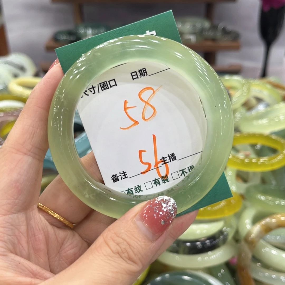狐***狸蛇纹石玉未镶嵌手镯手镯