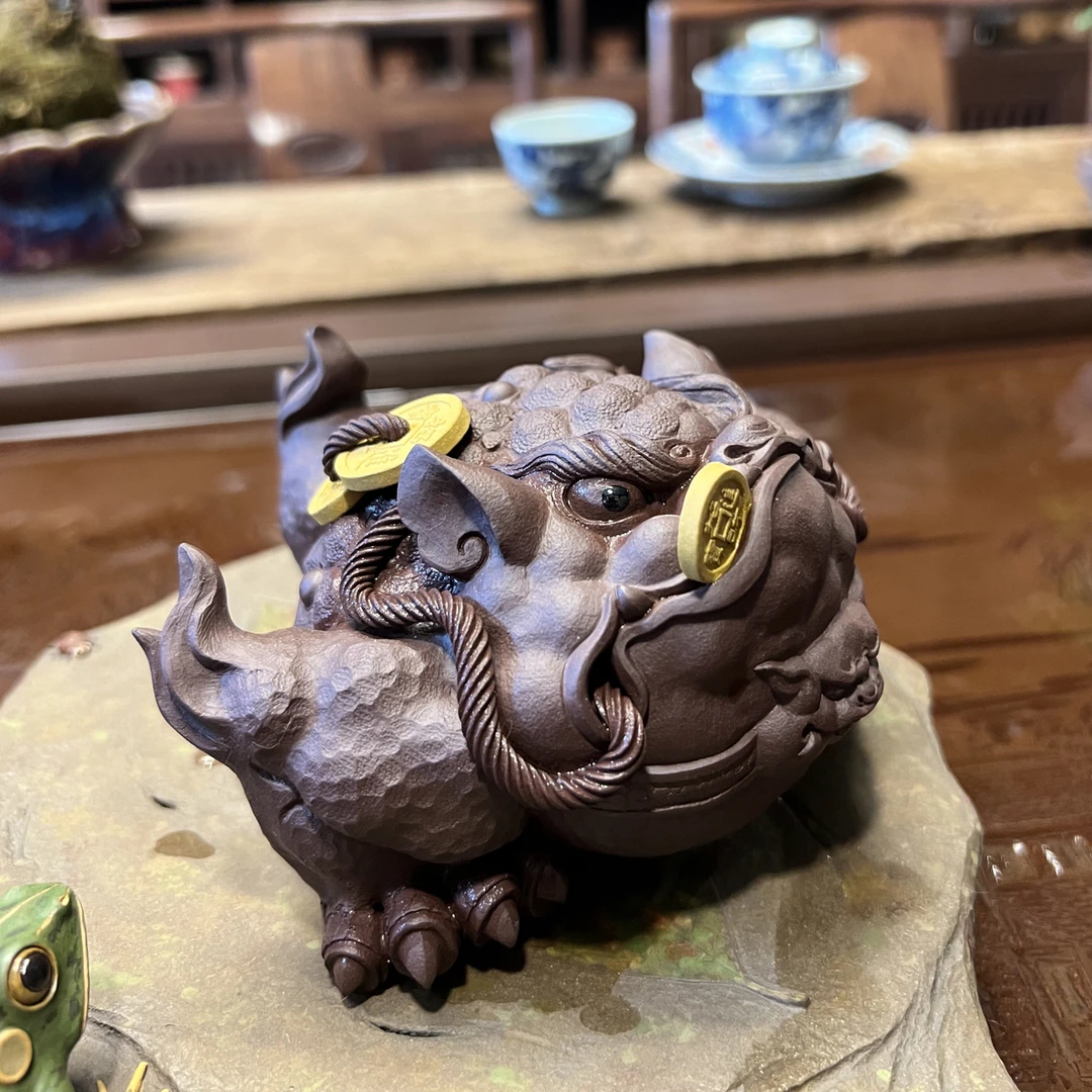 瑞财金蟾 金蟾献宝 紫砂金蟾摆件 纯手工制作 原矿紫砂泥料
