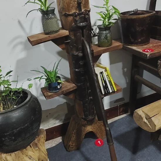爱***1榆门匠坊民俗创意空间的原生态老物件