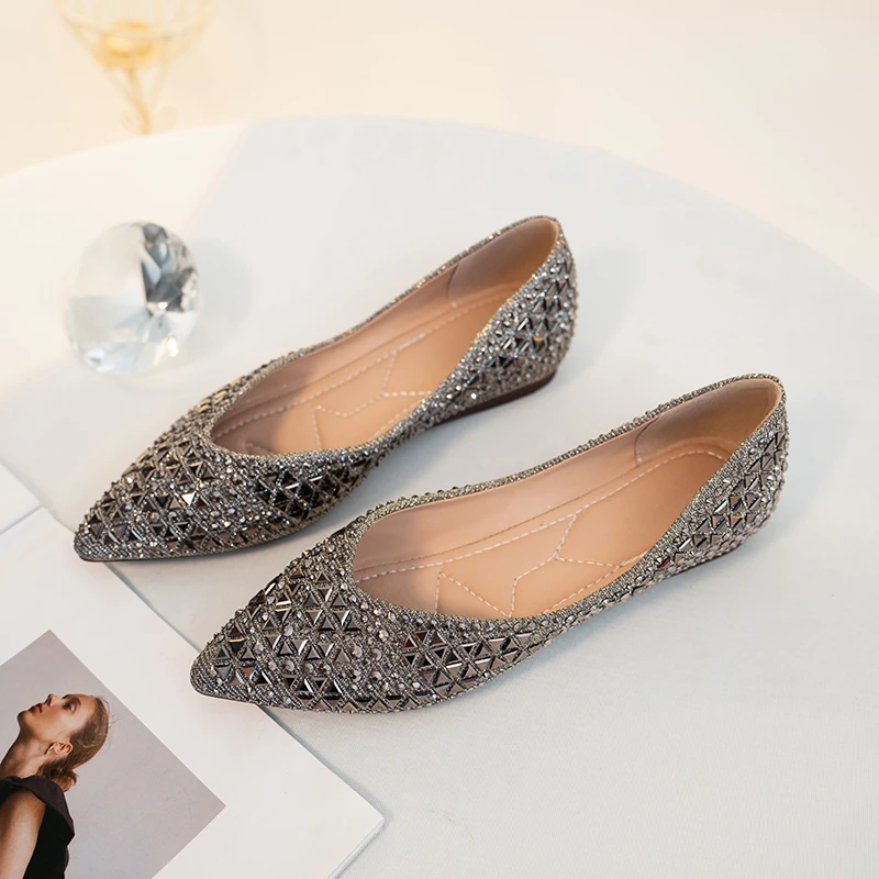 2025新款平底内增高水钻尖头单鞋 1131