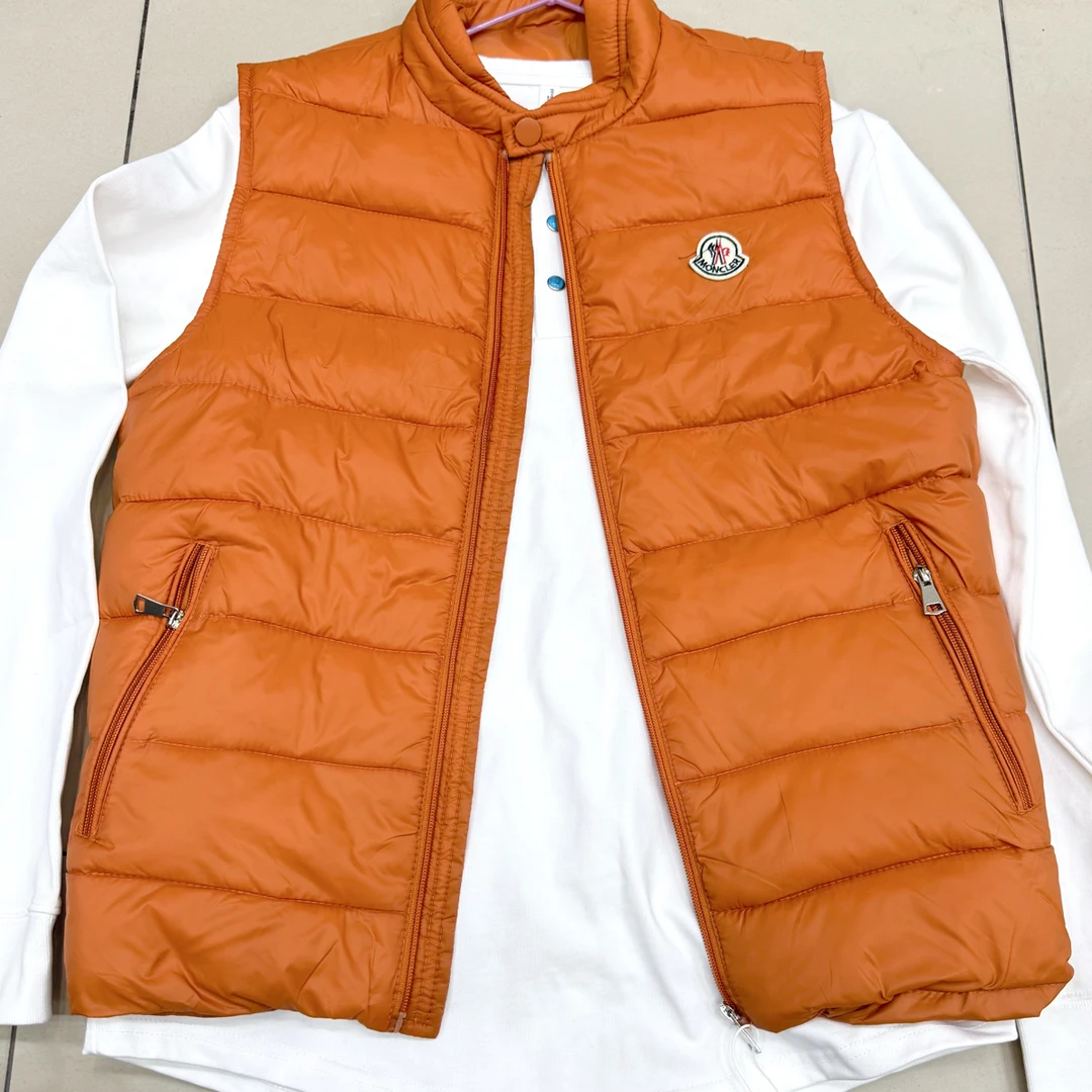 时尚休闲薄款棉马甲男女同款冬季必备单品