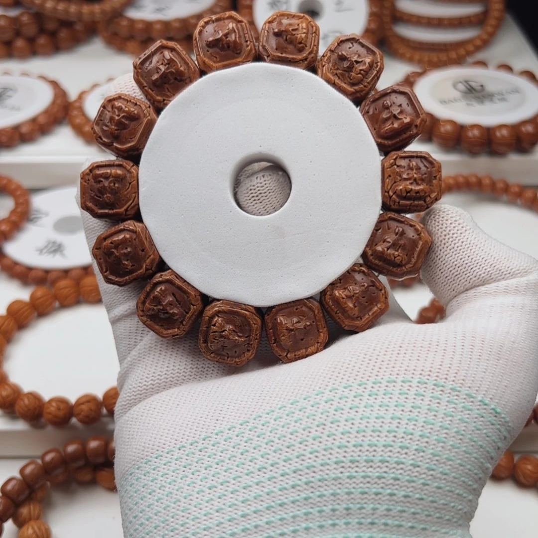 吊坠桃核桃核手串