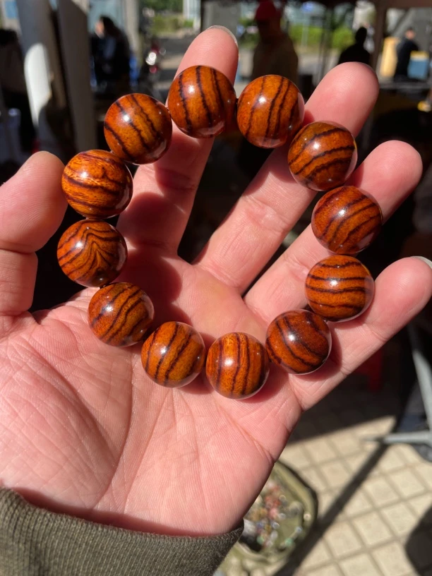 海南黄花梨新干料手串大黑金虎皮2.0单圈