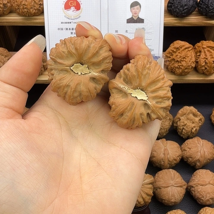 把件文玩核桃39全品平谷凹底座山雕34/39/29