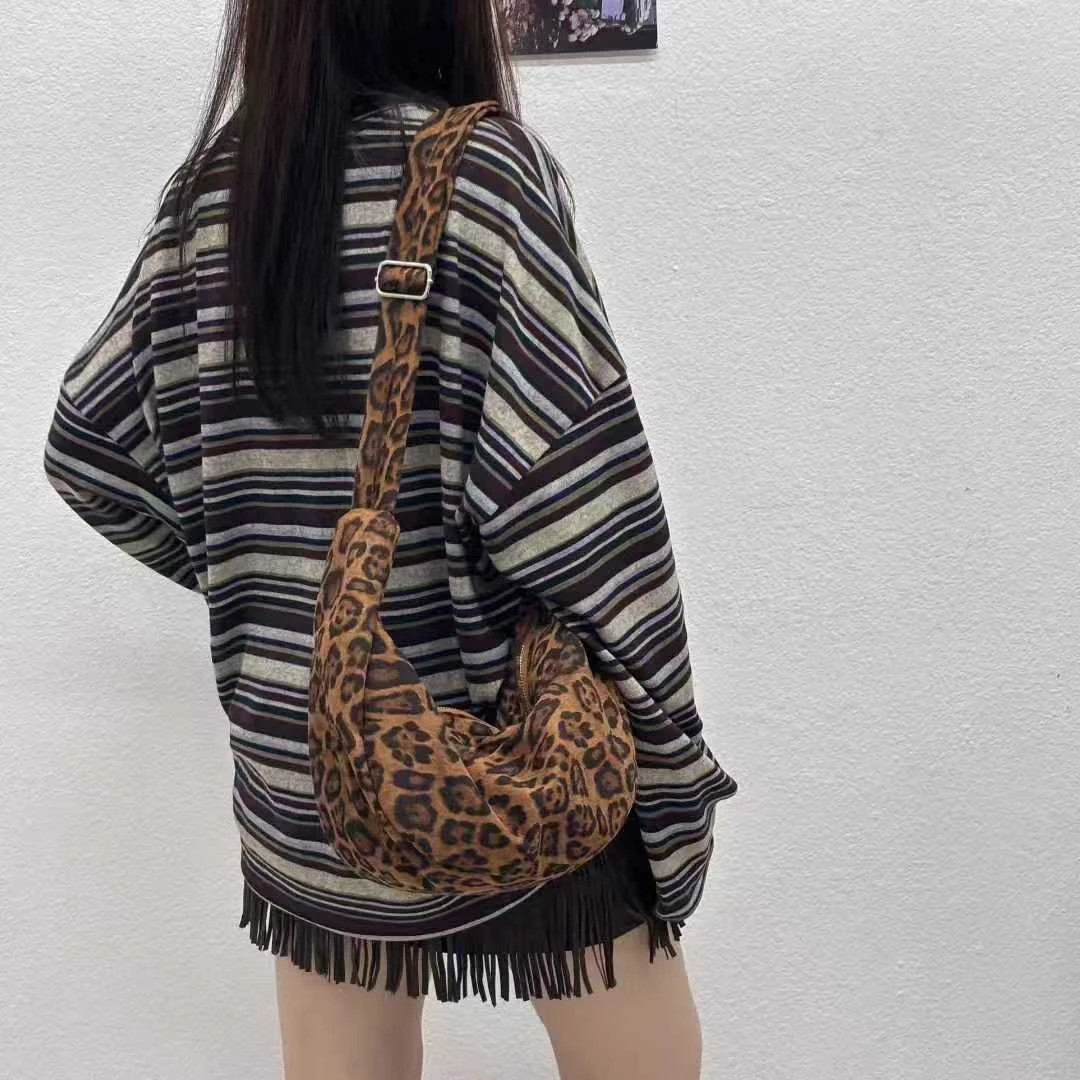 秋冬新款单肩包女韩版ins休闲通勤包 文艺背包慵懒风豹纹斜挎包潮