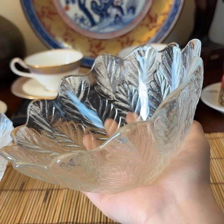 7811玻璃树叶浮雕大钵