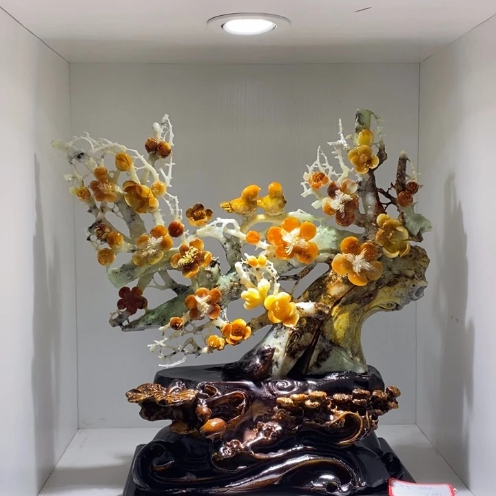 未镶嵌蛇纹石玉（覆膜）珠宝奇石