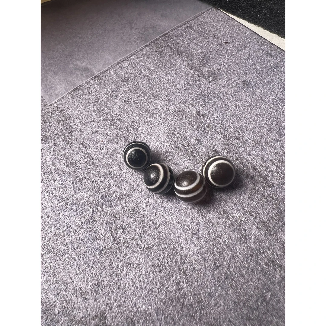 鬼眼珠子约10mm 多样性发货发其一B250831-02