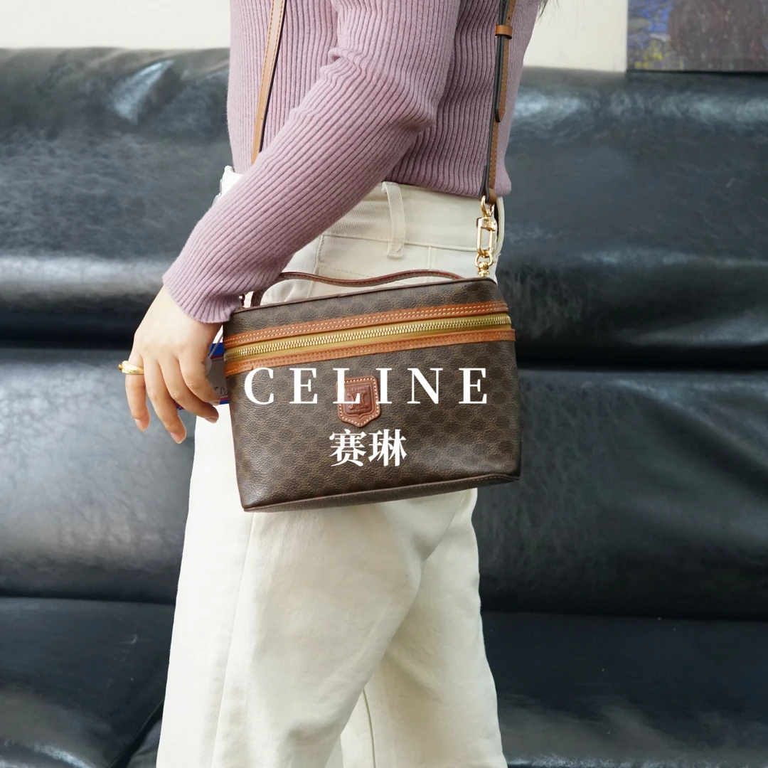 95新 Celine/思琳 老花斜挎包/FYWJ11629027/9027