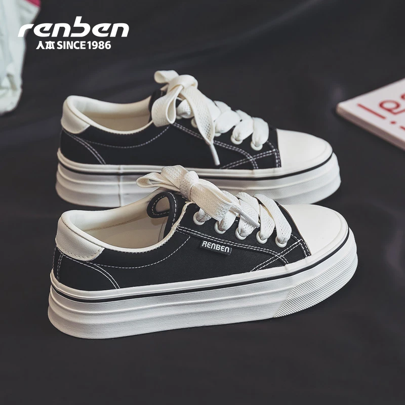 人本官方旗舰店2025新款氛围感低帮帆布鞋黑色上脚舒服柔软ol薄底