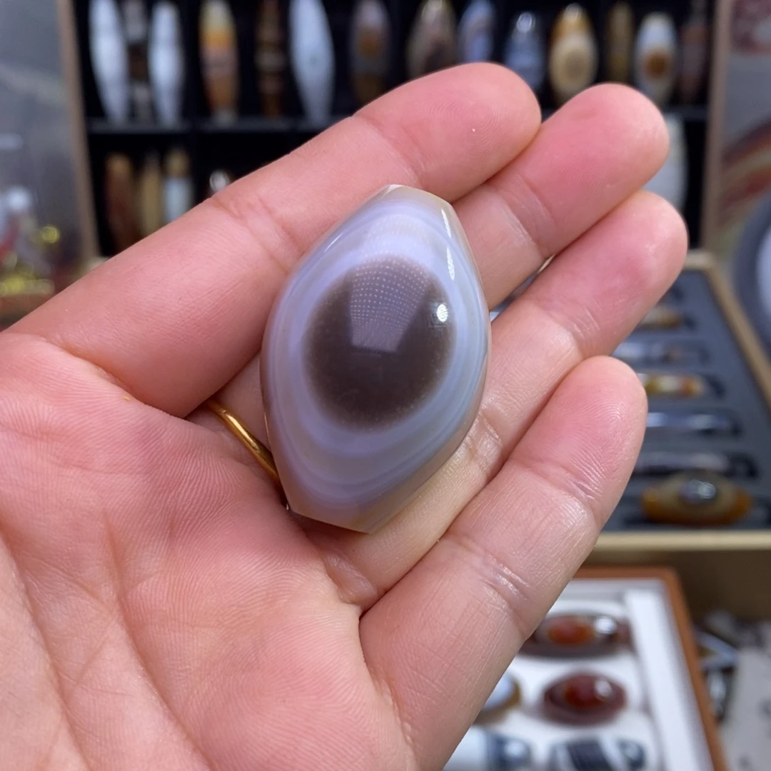 合金颈饰玛瑙/玉髓