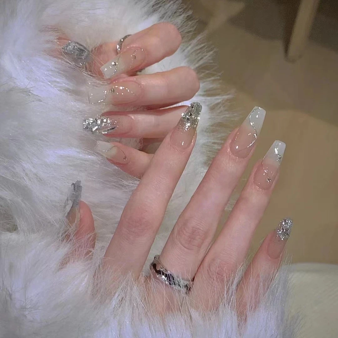 白色带钻长款美甲片 配烤灯固态胶工具包