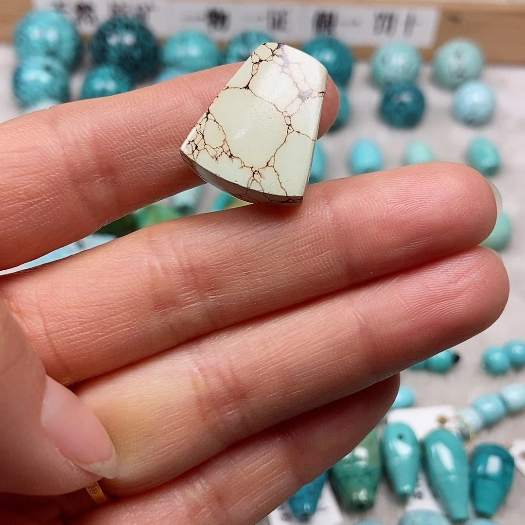 未镶嵌绿松石珠宝半成品