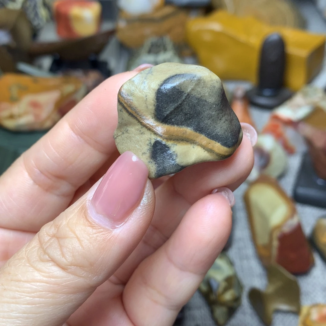 467890975335678999986