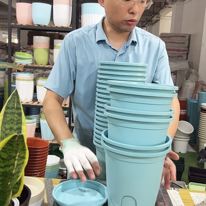 圆形控根口18高18蓝色带托6只