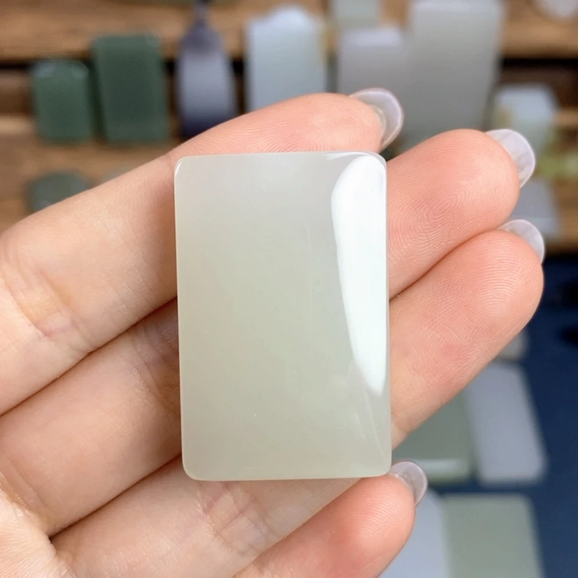 【闪购商品】和田玉未镶嵌颈饰