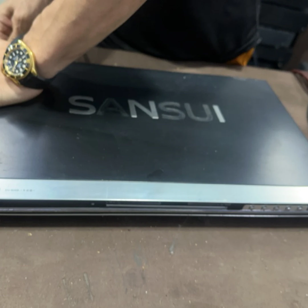 9新  山水 806b dvd机（声音小）