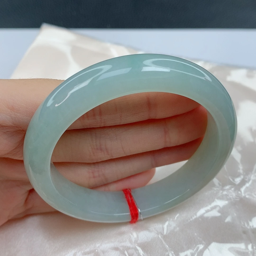 翡翠手镯未镶嵌57.3正圈晴绿完整