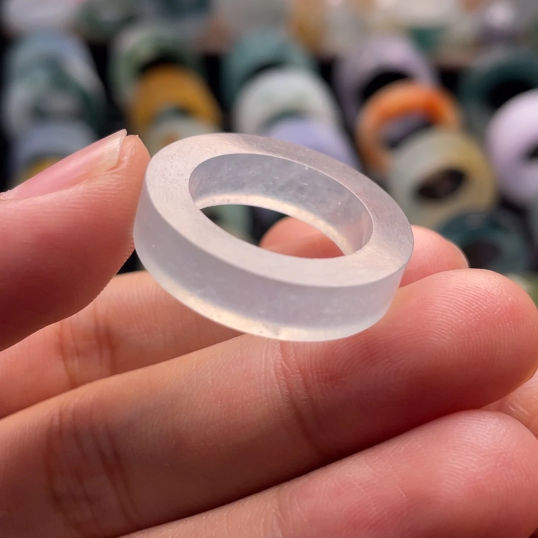 S***S定制翡翠未镶嵌  刚冰