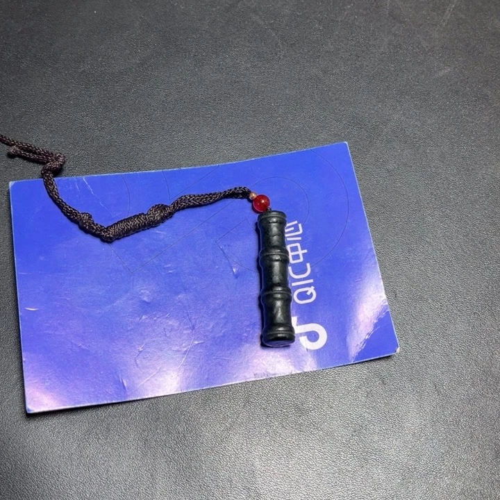 和田玉未镶嵌颈饰馨*文