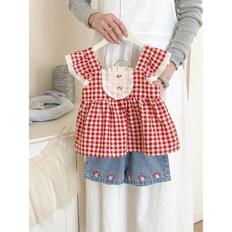 （新疆包邮）女孩格纹娃娃衬衫套装夏季2025新女婴时尚可爱的夏季