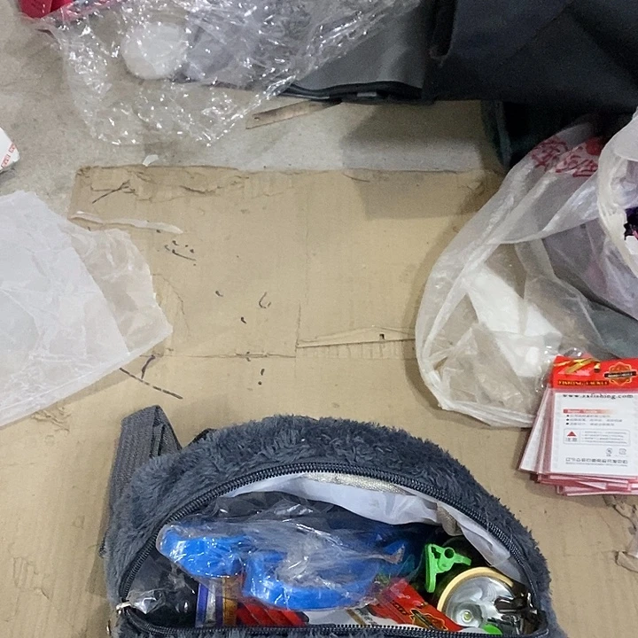 11号垂钓小配件一包，