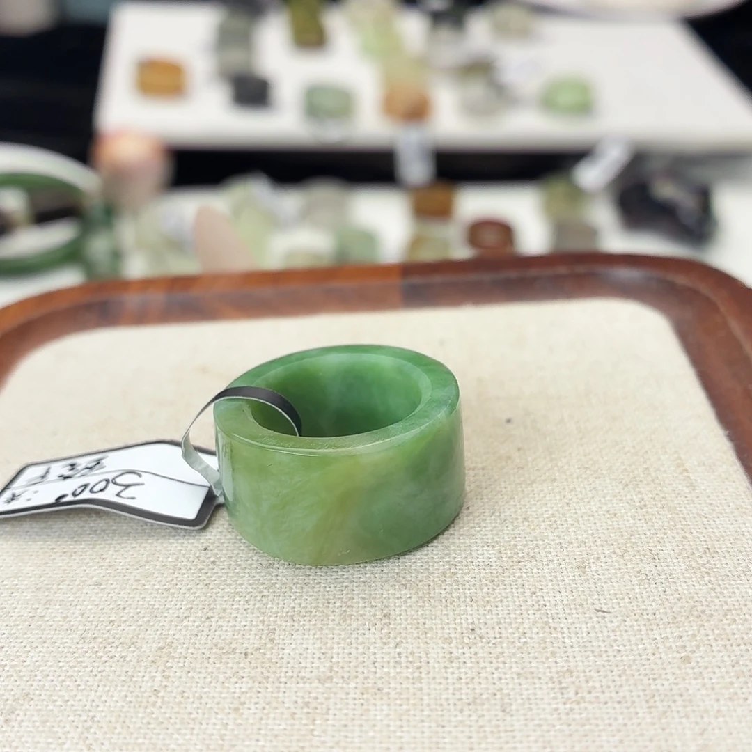 和田玉未镶嵌戒指c80黑羊洞直切16.8不退换