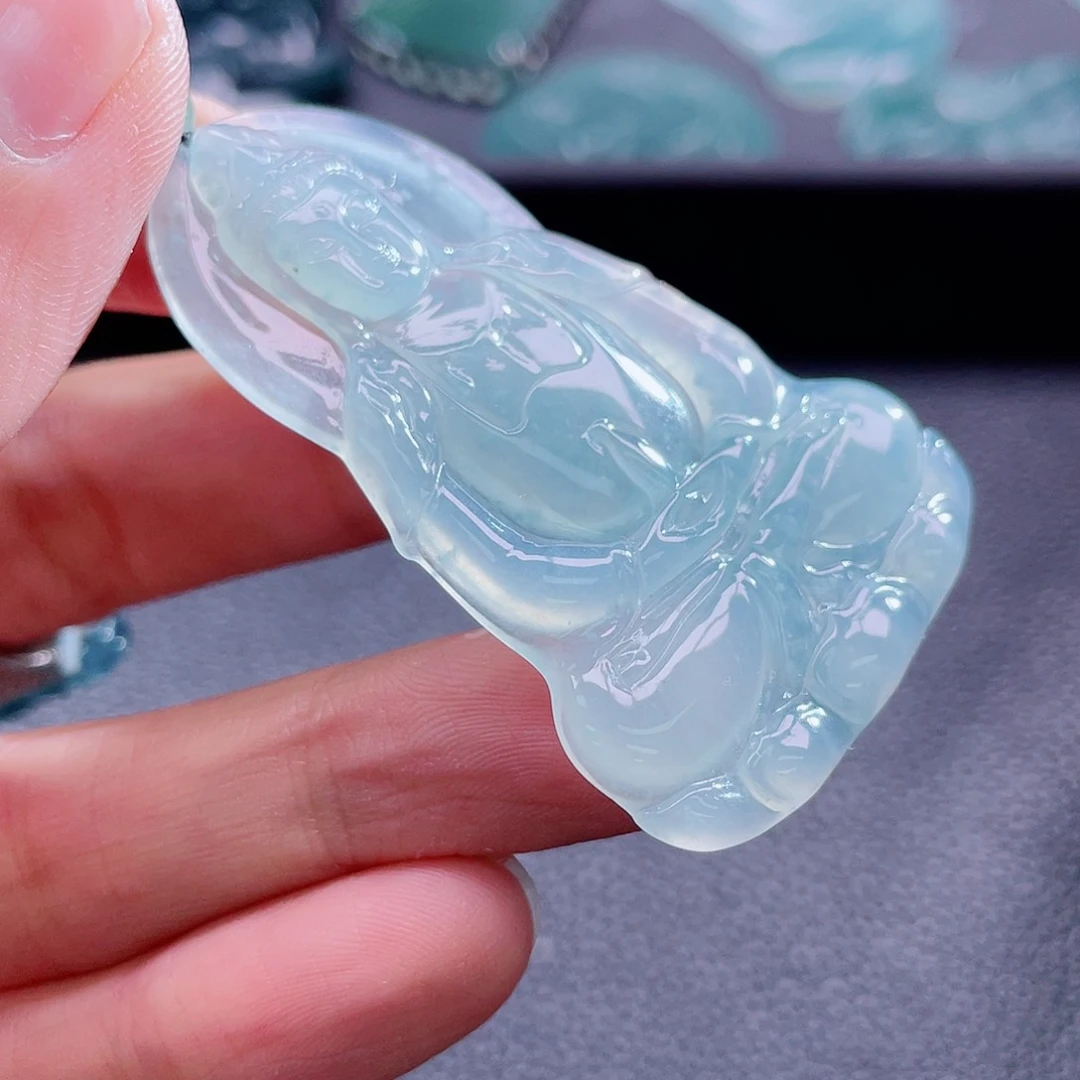 翡翠颈饰未镶嵌888888888