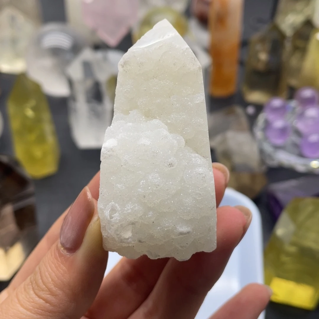 水晶78未镶嵌能量柱一个