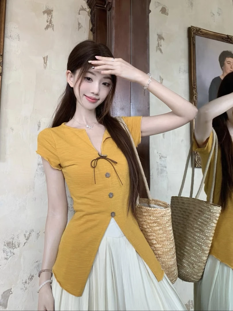 法式V领系带短袖T恤女2025夏季新款设计感小众薄款收腰显瘦上衣潮