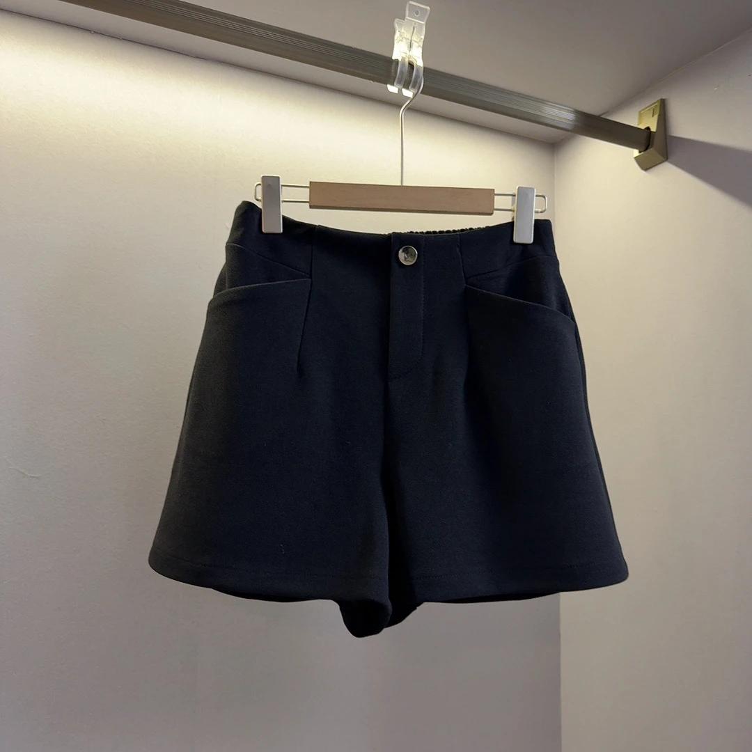 2025春新款时尚洋气简约大气时尚短裤