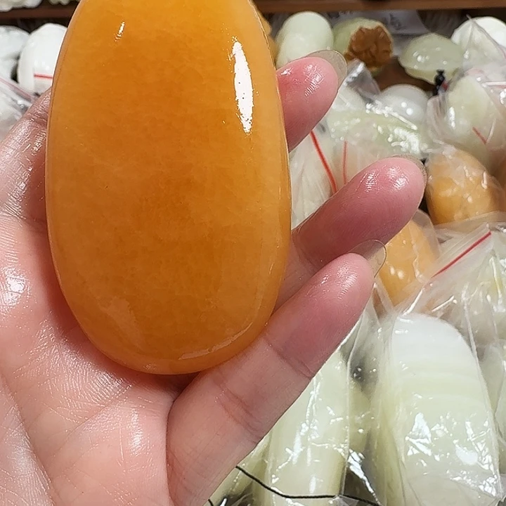 崔***军砖雕石头手把件不退不换