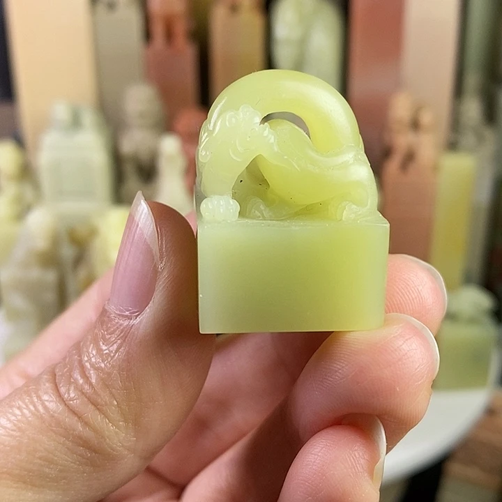 弘***弘青田石青田石印章