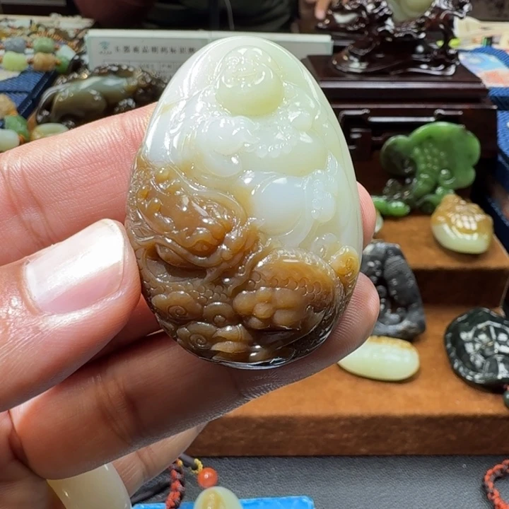 国***缆和田玉未镶嵌挂件