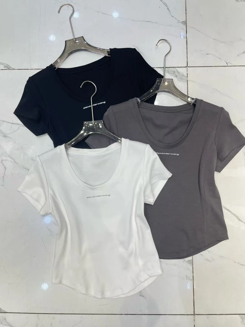 （小雨推荐）百搭弹力设计感修身显瘦高弹短袖t开叉圆领