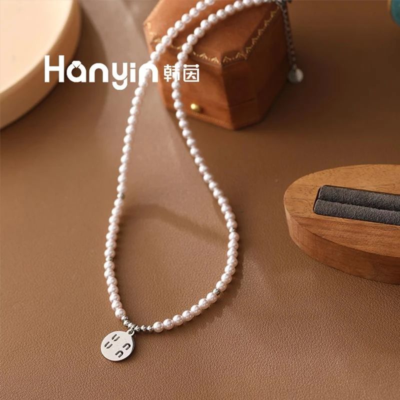 铜合金仿珍珠项链 45cm/4mm曼塔玫瑰珠珠光面M字母圆牌项链AAA