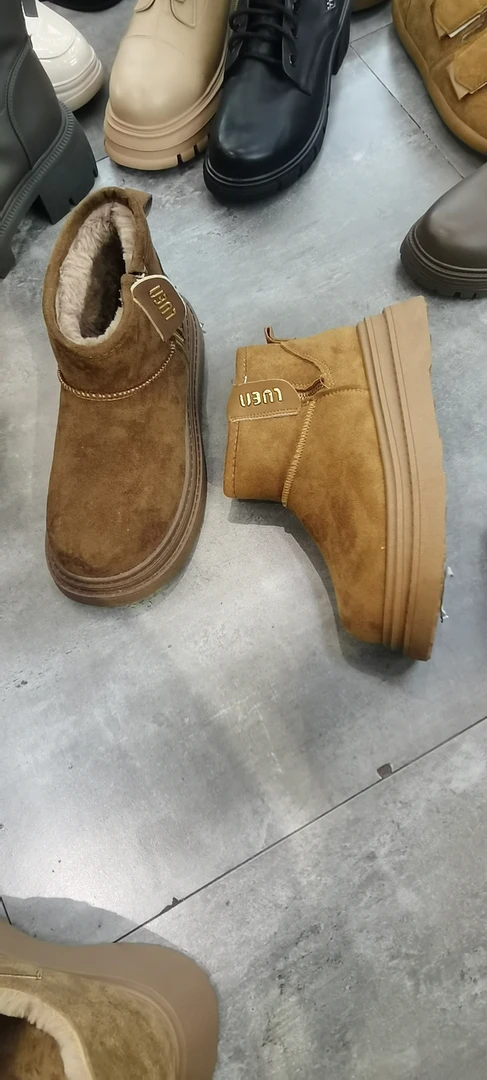 低帮厚底加厚绒雪地靴