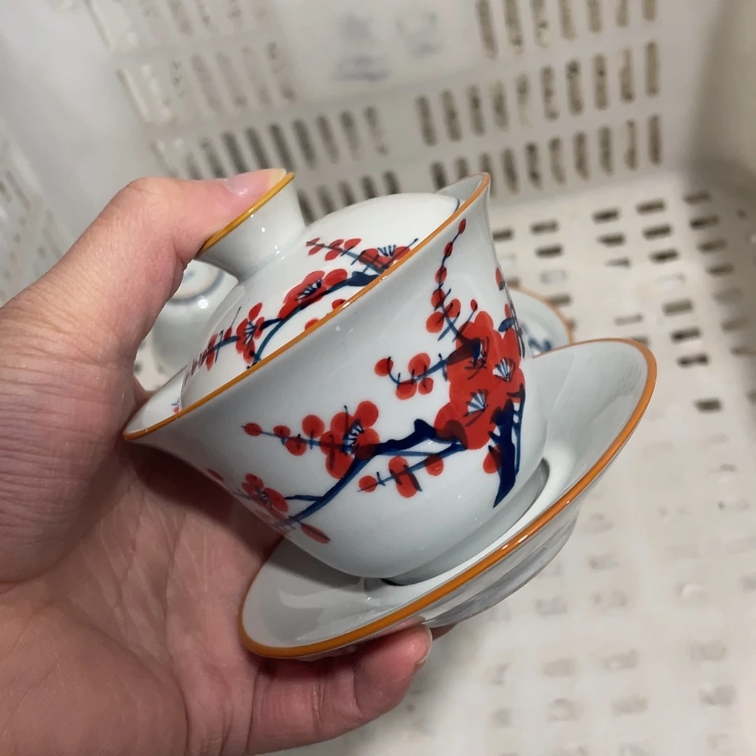 釉下手绘茶具，大瑕