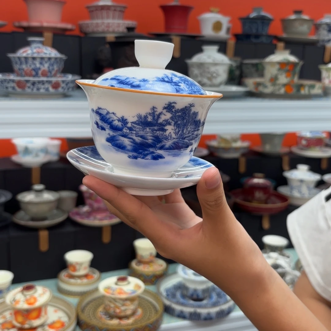 茶具是指由两块金属