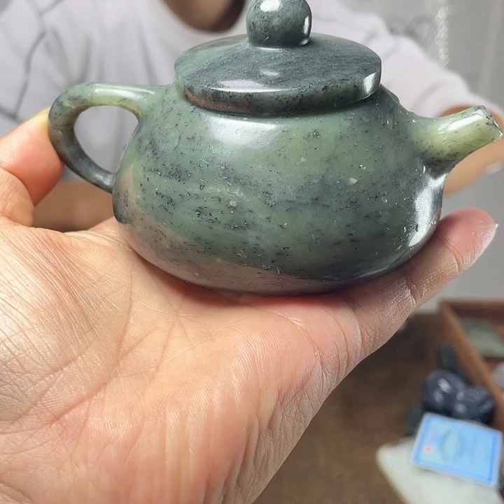 未镶嵌和田玉把件
