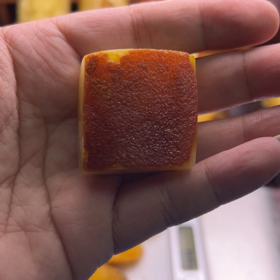 d***d定制琥珀未镶嵌琥珀蜜蜡