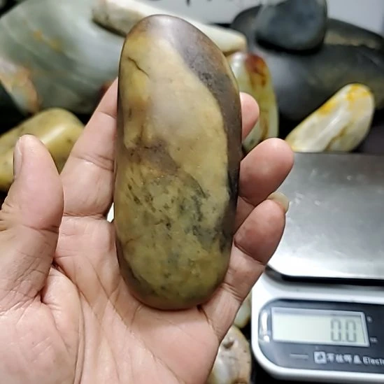 和田玉（糖玉）未镶嵌挂件