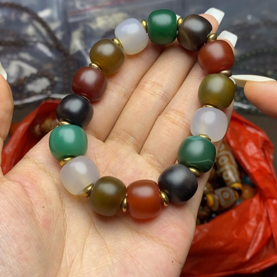 未镶嵌颈饰玛瑙/玉髓