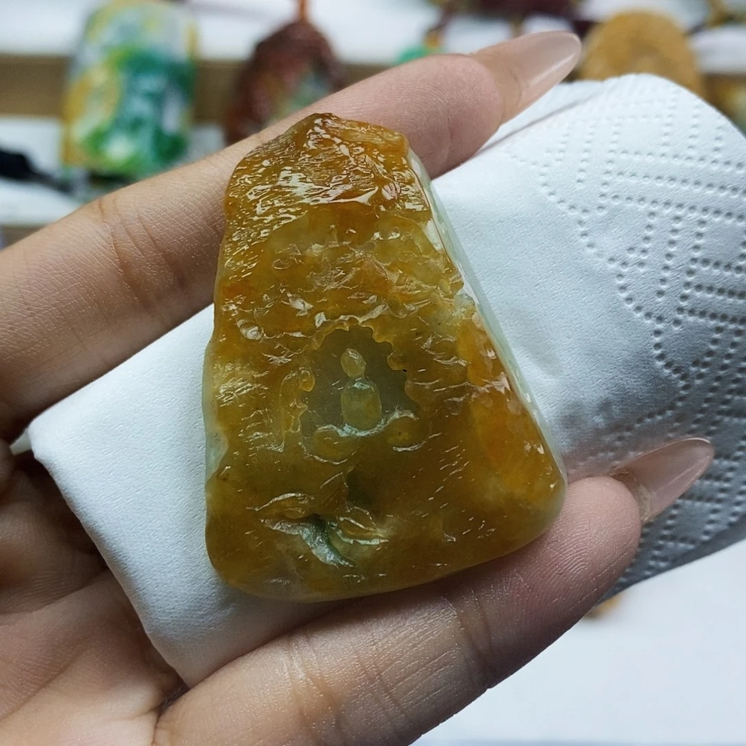 定制翡翠未镶嵌翡翠