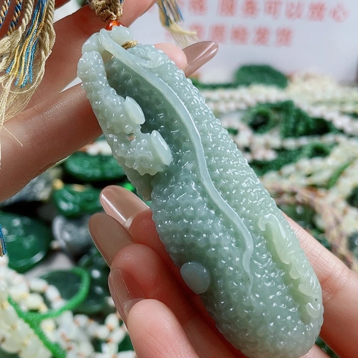 未镶嵌和田玉挂件