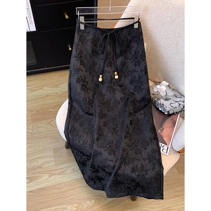 新中式国风半身裙女士2025年春季新款高腰百搭复古洋气时尚小黑裙