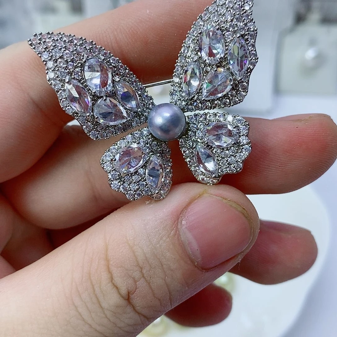 未镶嵌海水珍珠胸饰