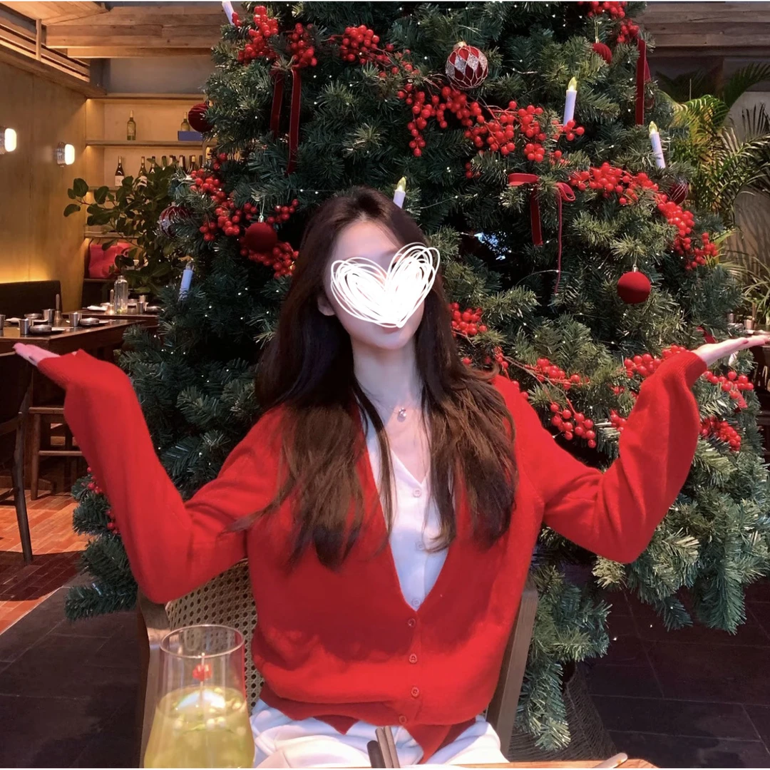 圣诞氛围感~撞色假两件V领针织衫秋冬温柔气质内搭外穿毛衣