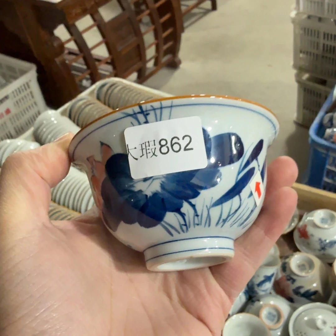 釉下手绘茶具微瑕